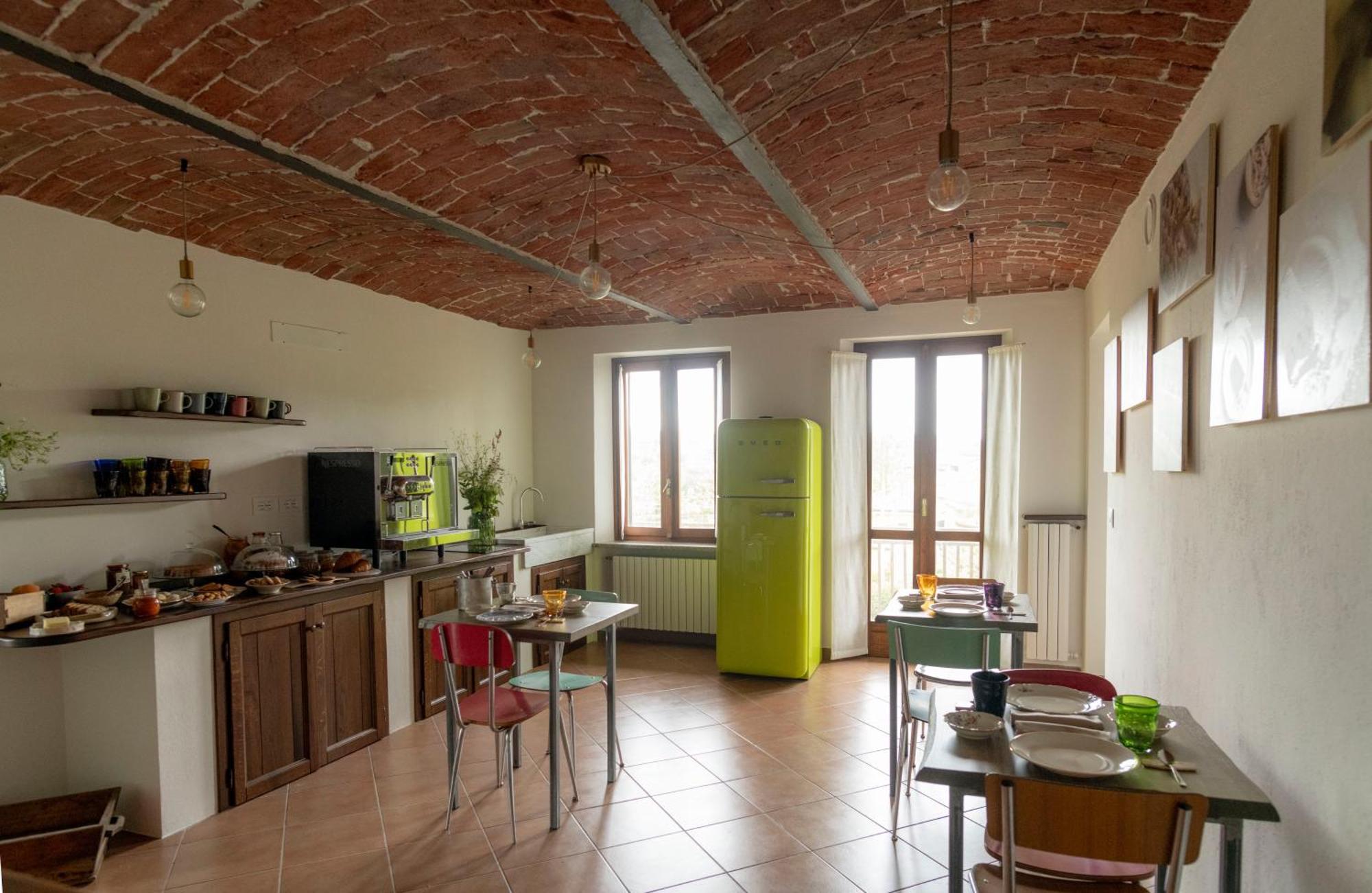 Ca' Nadin Agriturismo San Damiano d'Asti ภายนอก รูปภาพ