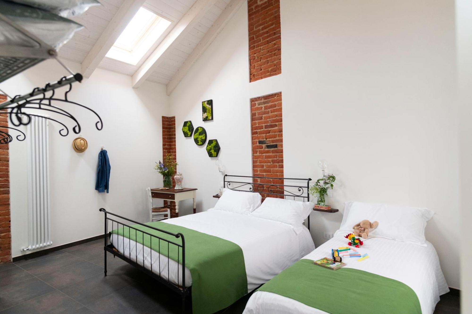 Ca' Nadin Agriturismo San Damiano d'Asti ภายนอก รูปภาพ